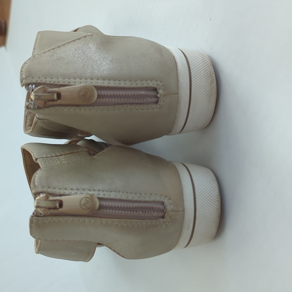 Adrienne Vittadini Sport Claud Metallic Cork Zip Heel Sandal 7.5M Metallic Taupe - Picture 11 of 16